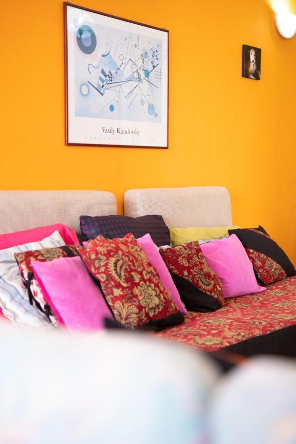 Simabo'S Backpackers' Hostel Mindelo Bagian luar foto