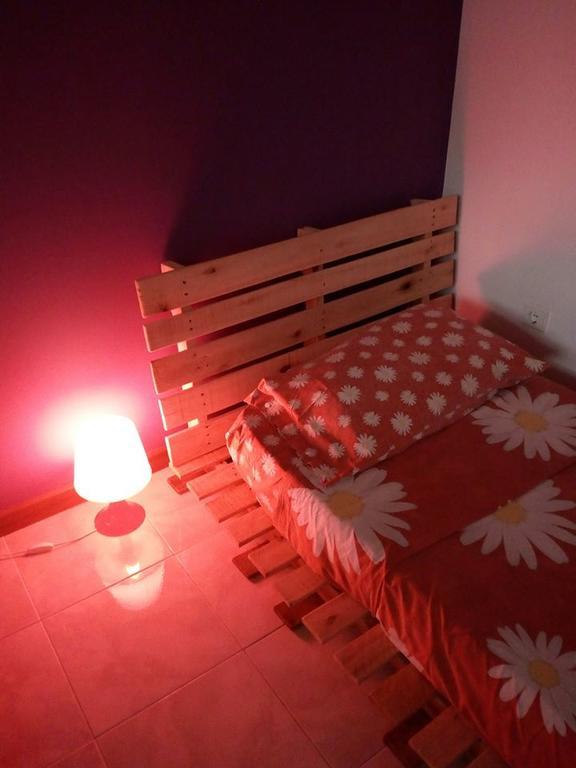 Simabo'S Backpackers' Hostel Mindelo Bagian luar foto