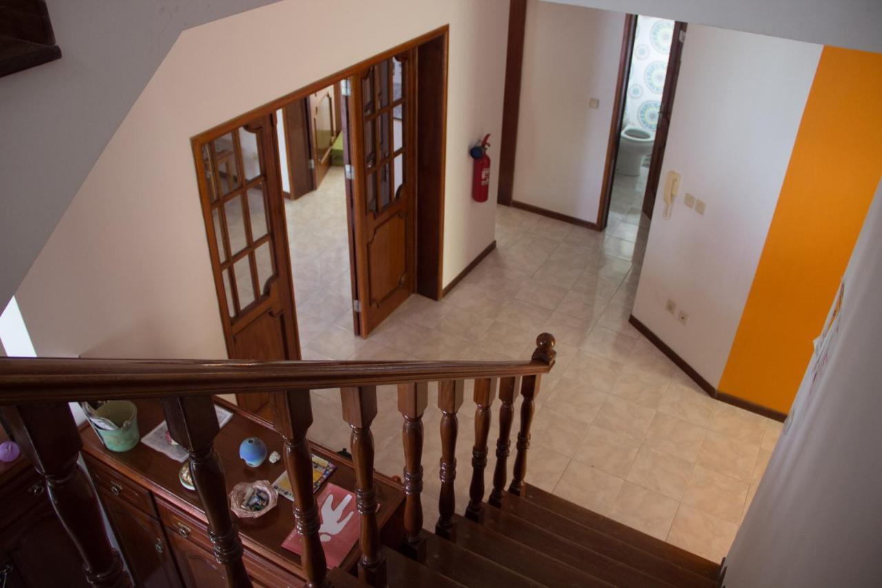 Simabo'S Backpackers' Hostel Mindelo Bagian luar foto